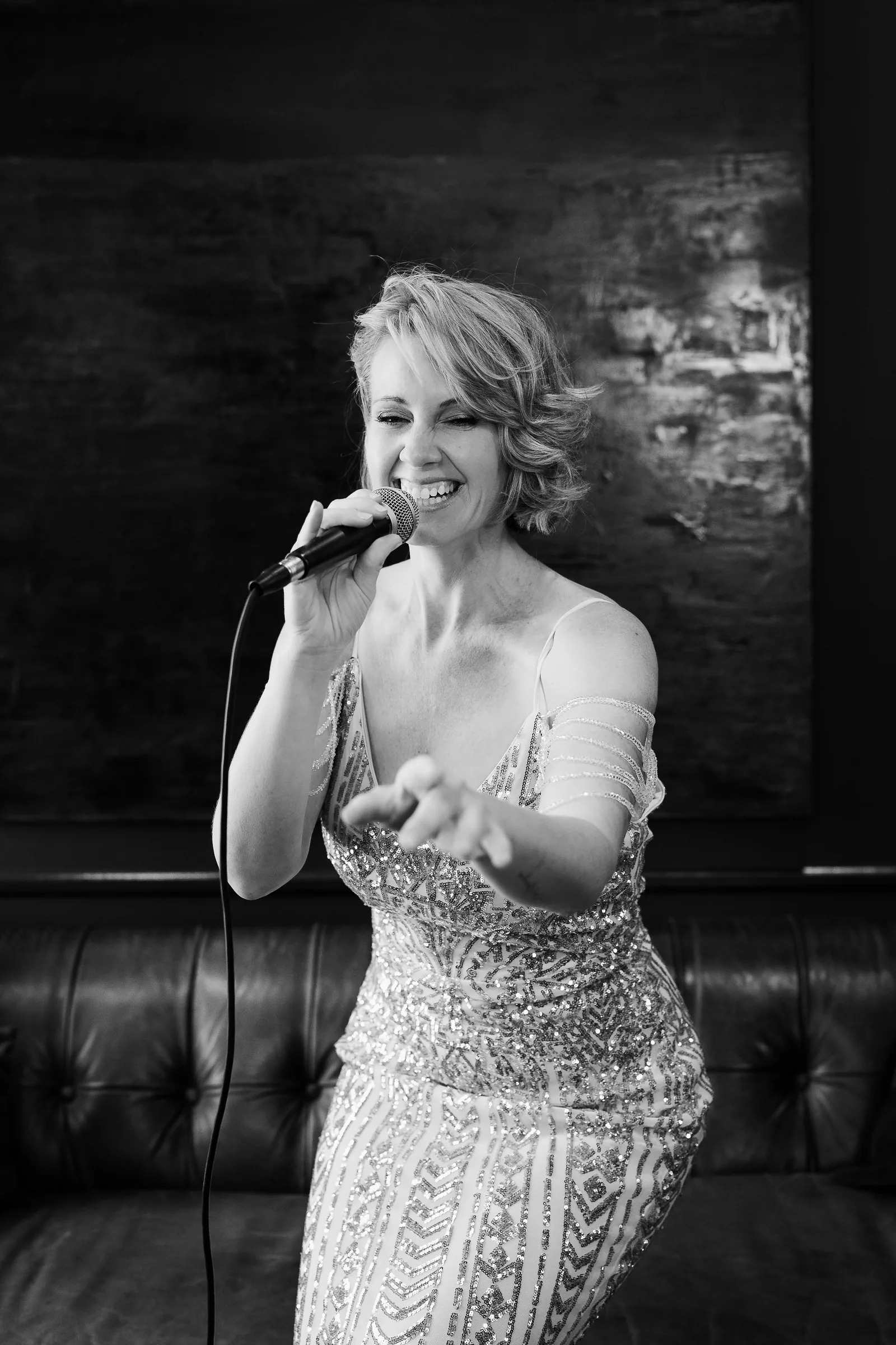 Courtney Kelly performing